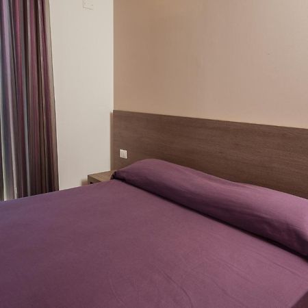 רימיני Hotel Gioia מראה חיצוני תמונה