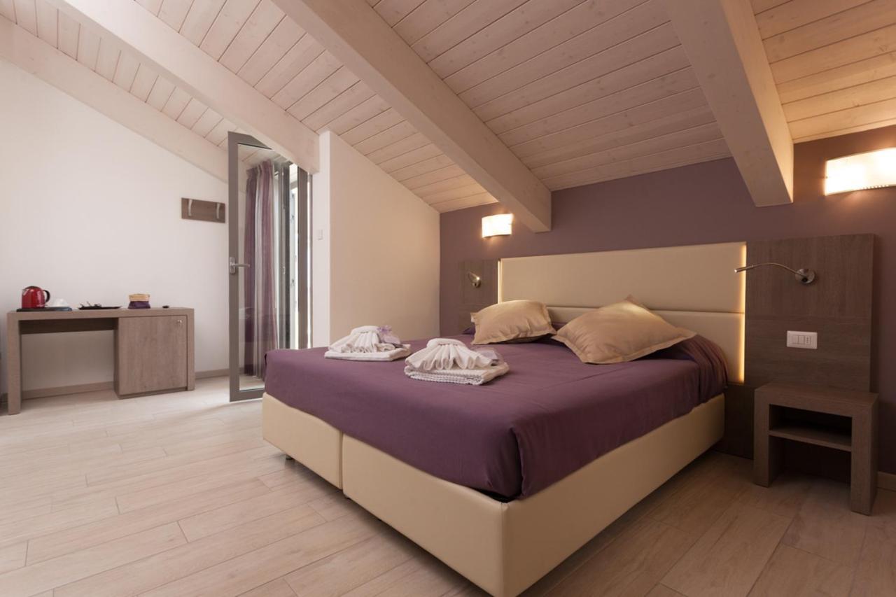 רימיני Hotel Gioia מראה חיצוני תמונה