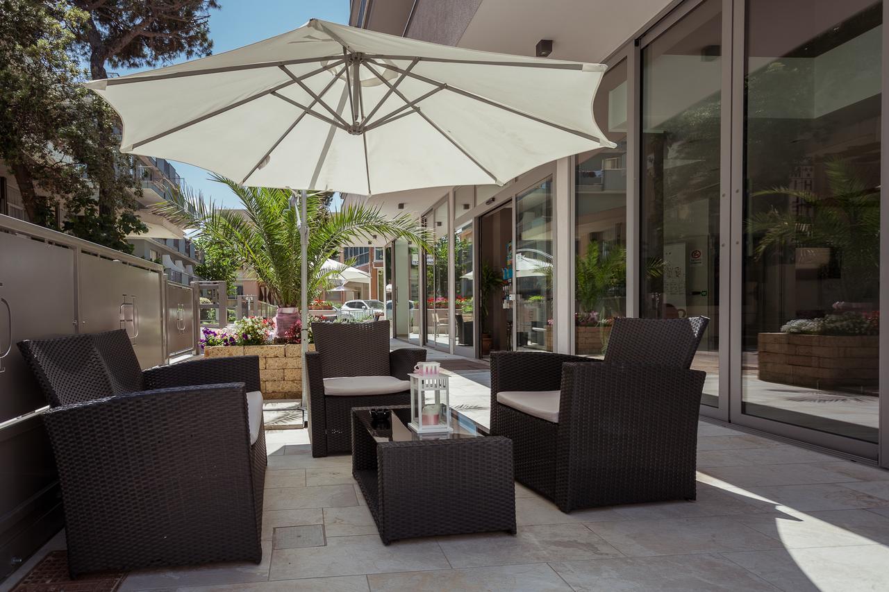 רימיני Hotel Gioia מראה חיצוני תמונה