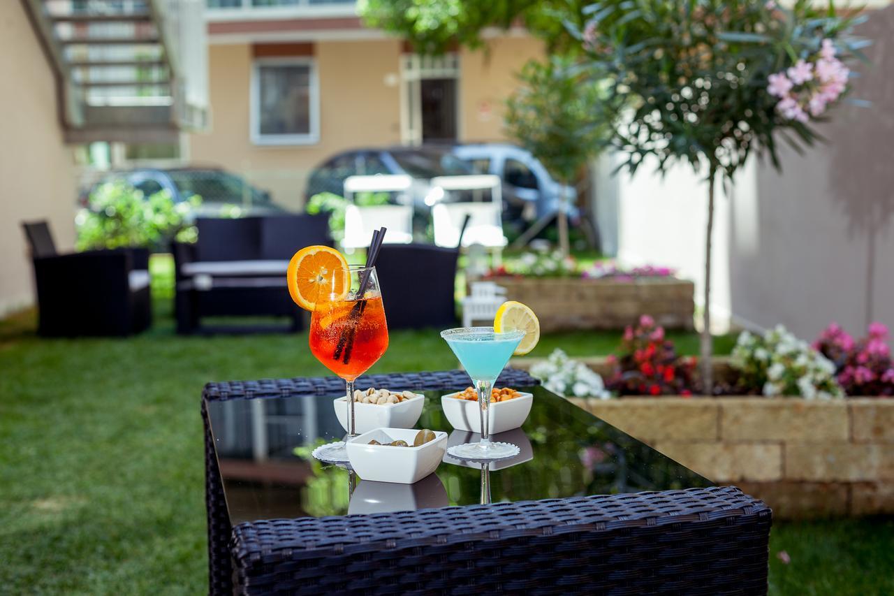 רימיני Hotel Gioia מראה חיצוני תמונה